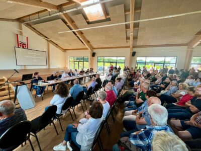 Versammlung Glen Windkraft